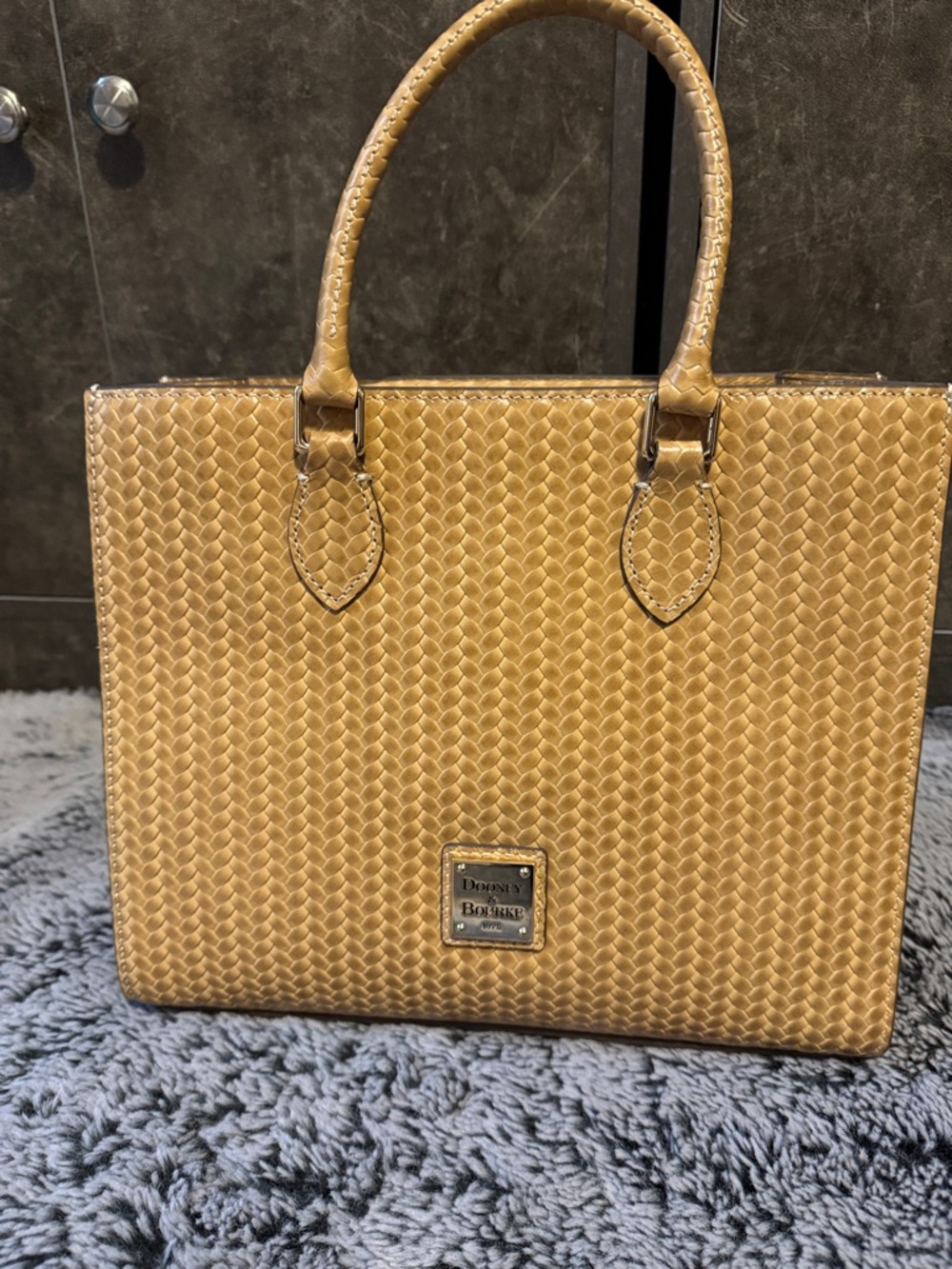 Dooney & Bourke Woven Leather Tote in Camel/Tan Excellent Condition